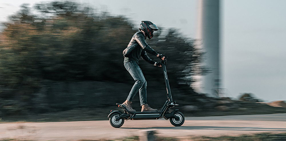 Joyor E8-S 11-tums offroad elektrisk skoter 1600W*2 dubbelmotor 72V 35Ah litiumbatteri
