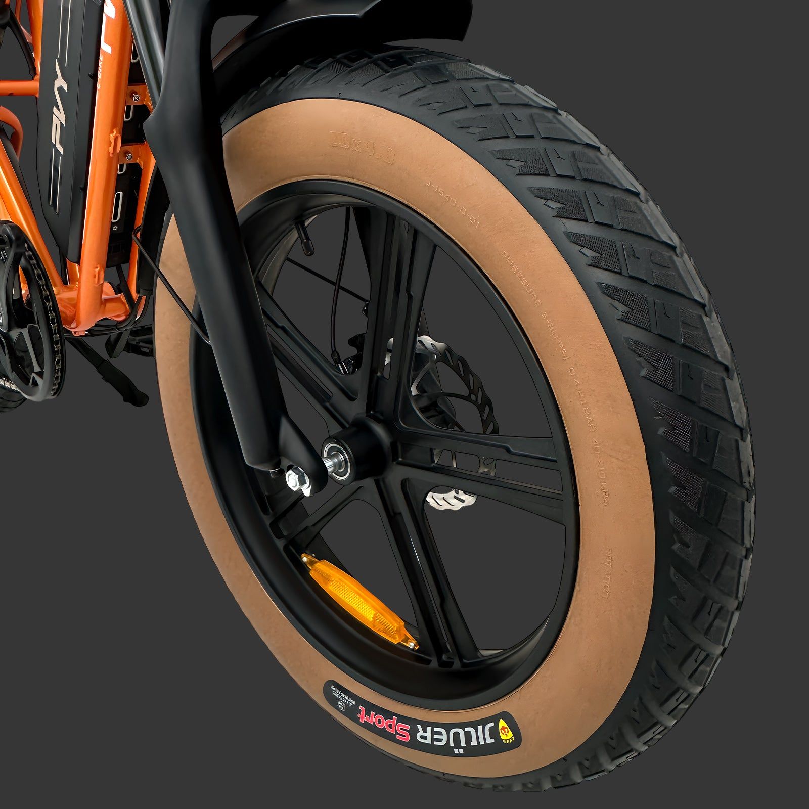 Tire Saill