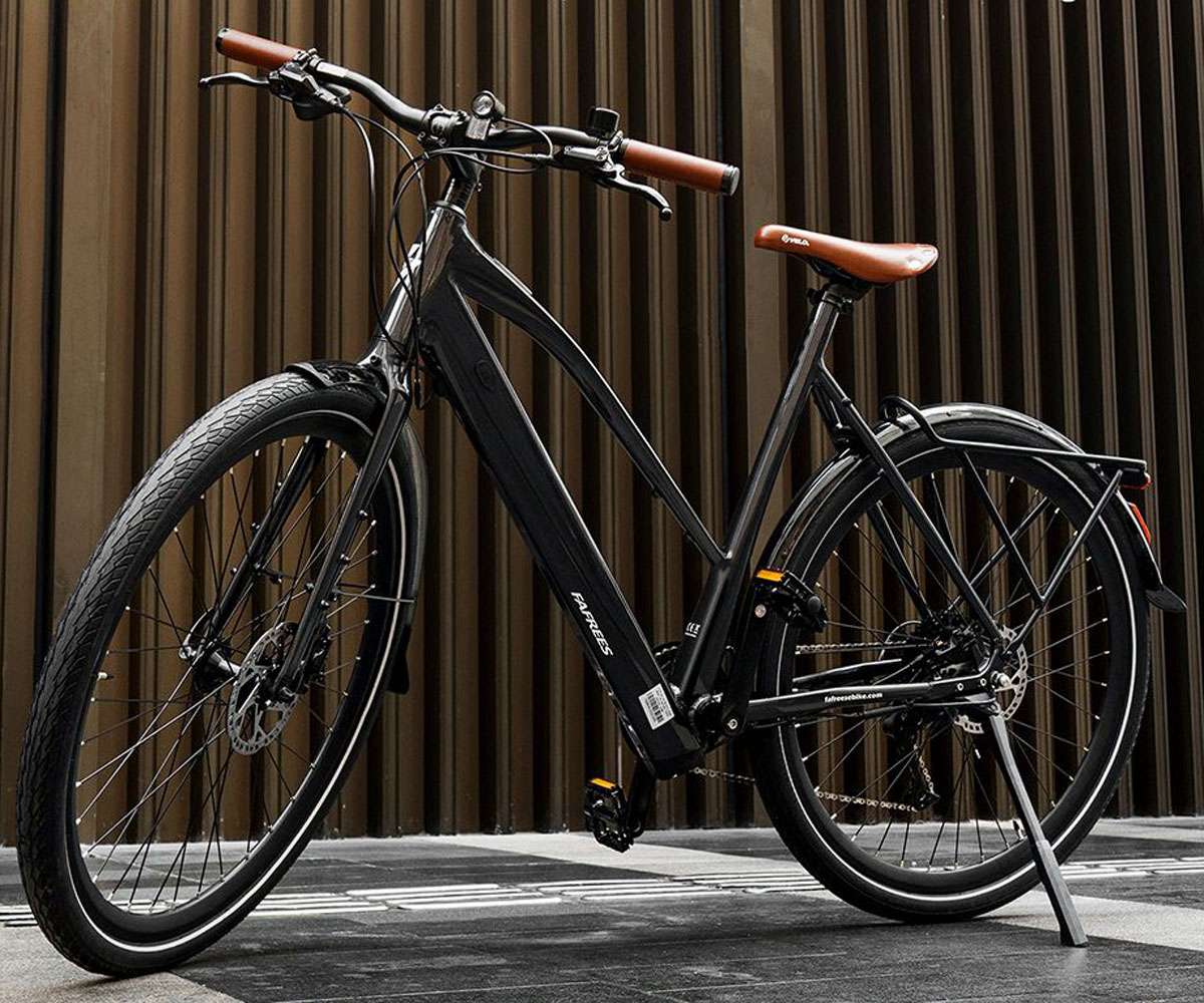 Fafrees F700W Elektrische stadsfiets 36V 10Ah accu 250W motor 700C banden Koppelsensor