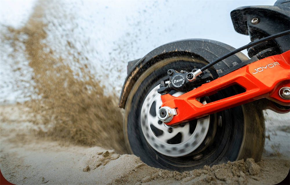 2 Muturi Maqsuma Ta' 1000w Ta' Quddiem U Ta' Wara