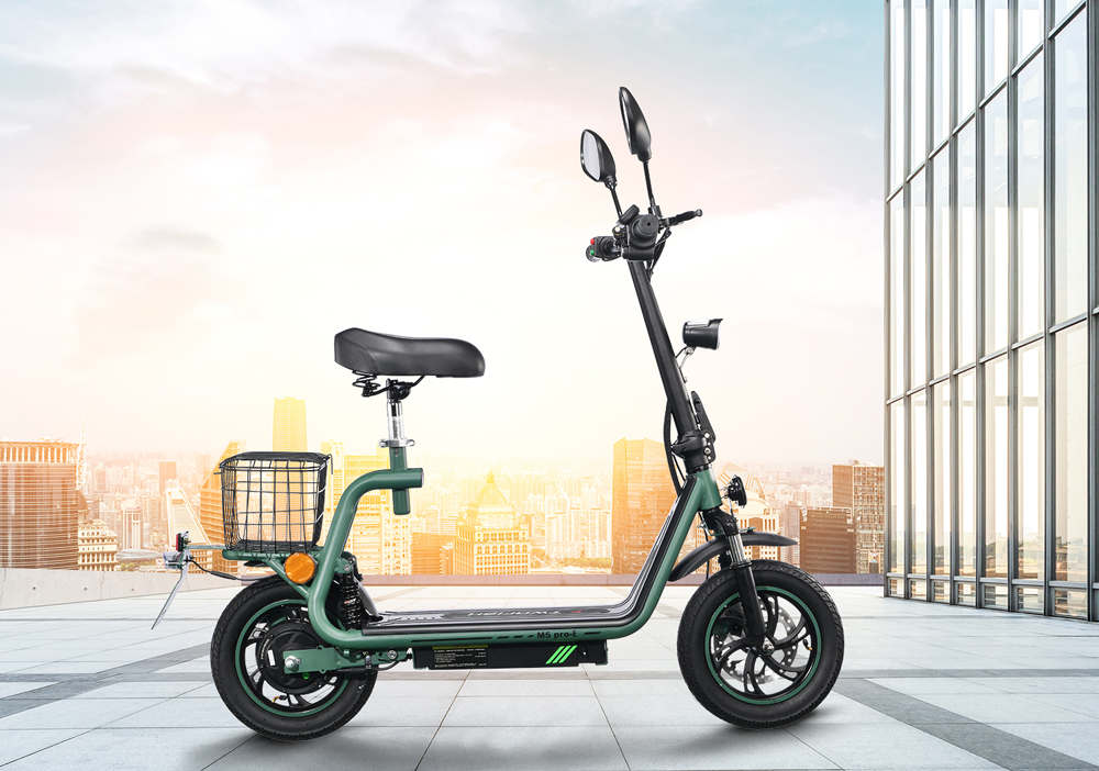 Twofish M5 Pro-E EEC certifikát Elektrický skúter so sedadlom 500W 48V 13Ah 12 palcová pneumatiky 45km/h