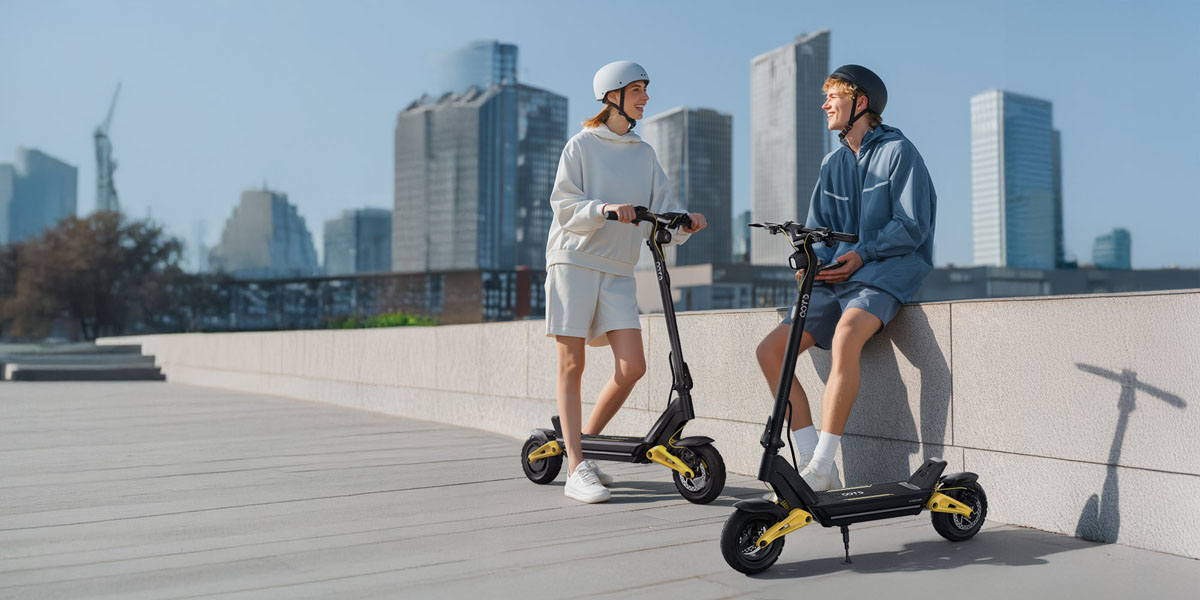 OOTD S10 Scooter électrique pliant 10 pouces Pneus 1400W Moteur 20Ah Batterie Max 25km/h Autonomie 70km